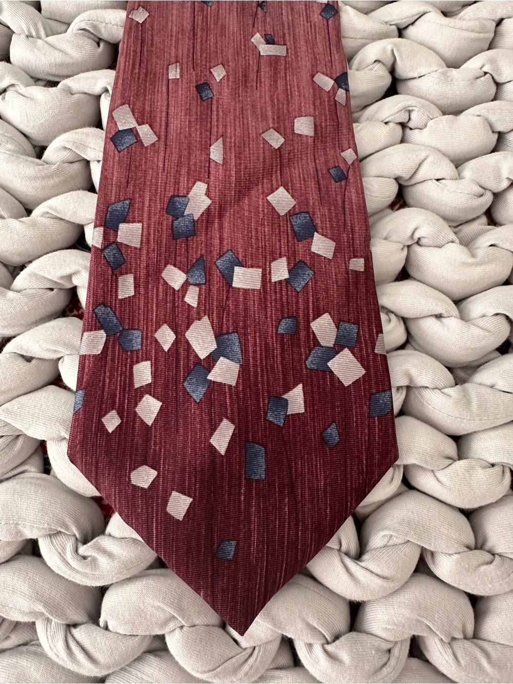 Pierre Cardin silk Wine Red Tie with Navy and Light Gray Shapes